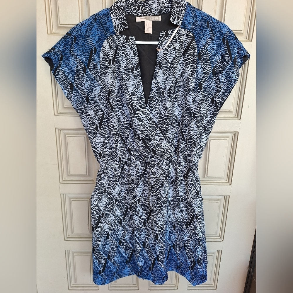Forever 21 Cute Junior Dress Blk/Wht/Blue SzS Cap Sleeves Mini Elastic Waist